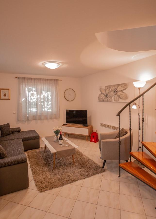 Apartment Lea
